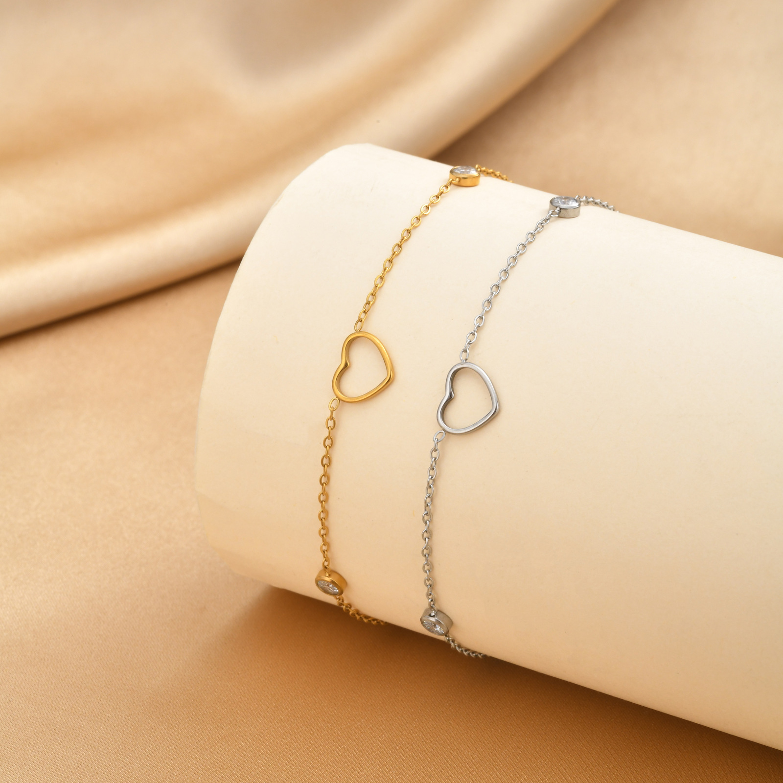 Jc Jewelry & Watches Photos - Vnox Minimalist Hollow Heart Zirconia Anklet